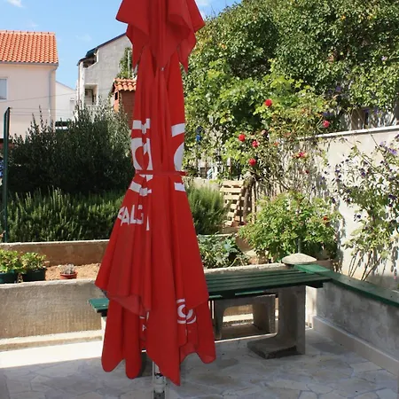 With A Parking Space Bol, Brac - 5641 *