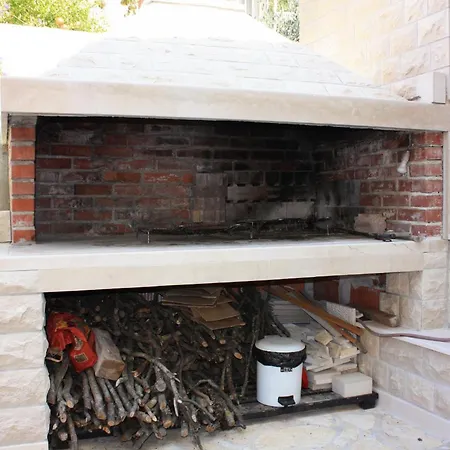 With A Parking Space Bol, Brac - 5641 Bol