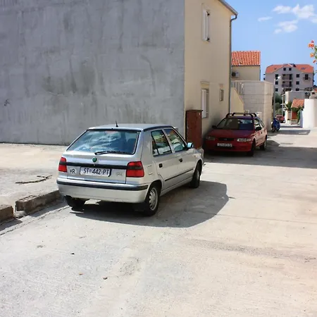 With A Parking Space Bol, Brac - 5641 Apartman Bol